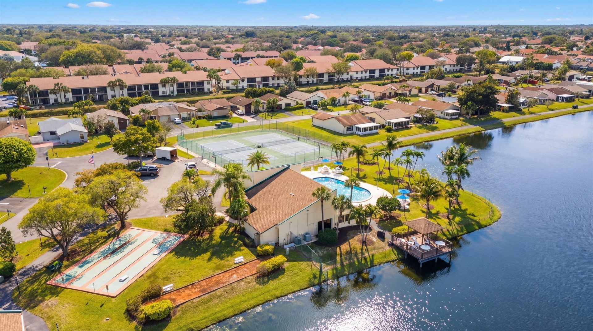 5871 Mirror Lakes Boulevard, Boynton Beach, FL 33472 Photo