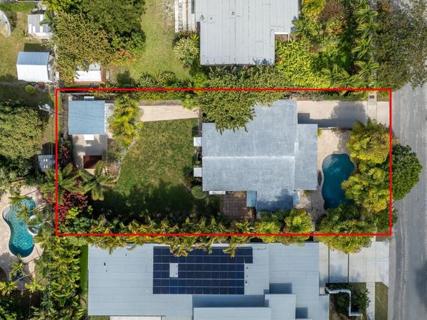 1413 NE 17th Way, Fort Lauderdale, FL 33304