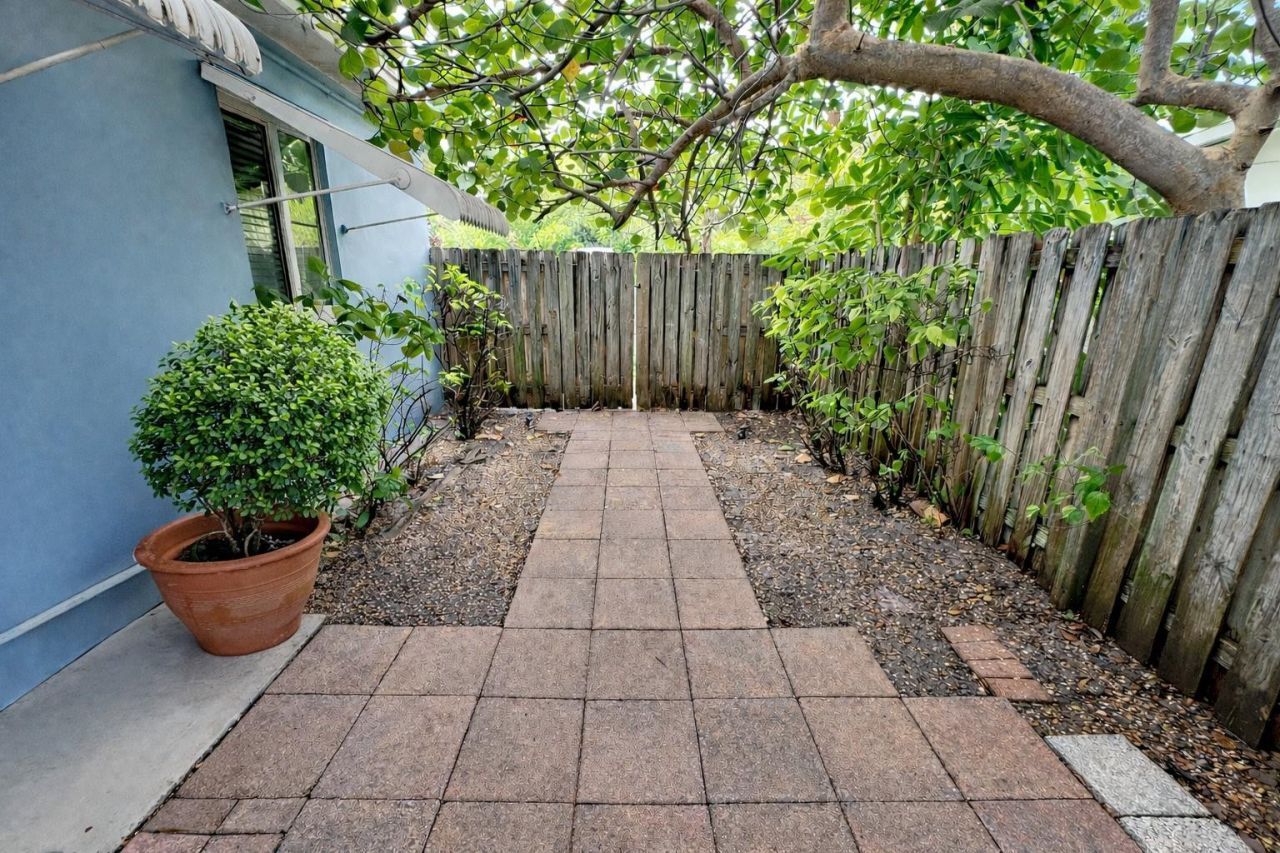 1413 NE 17th Way, Fort Lauderdale, FL 33304 Photo