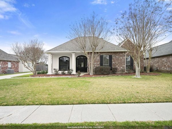 39354 Meadowbrook Ave, Prairieville, LA 70769