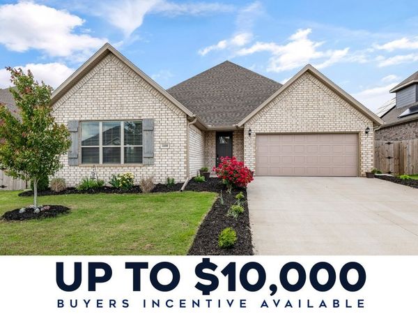 4400 SW Pawhuska Street , Bentonville, AR 72713