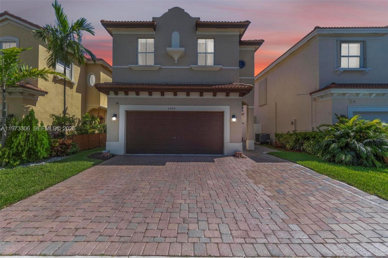3920 NE 13th Dr , Homestead, FL 33033 Photo