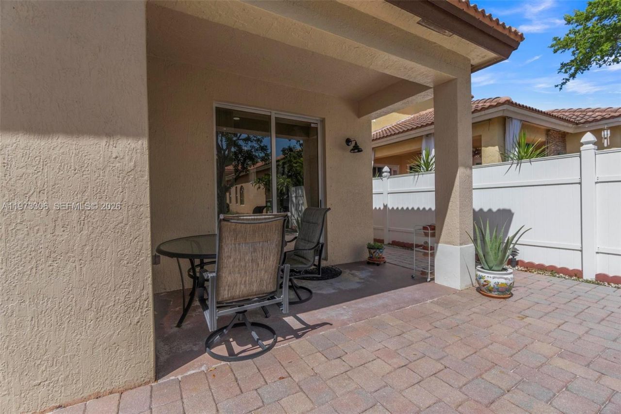 3920 NE 13th Dr , Homestead, FL 33033 Photo