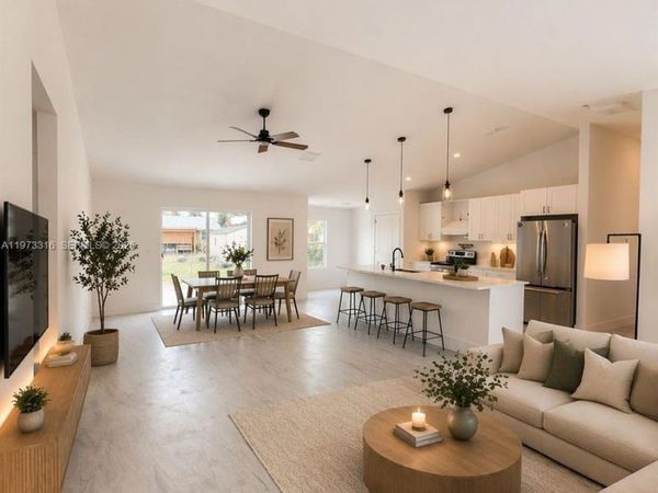 9165 100th Ct, Vero Beach, FL 32967
