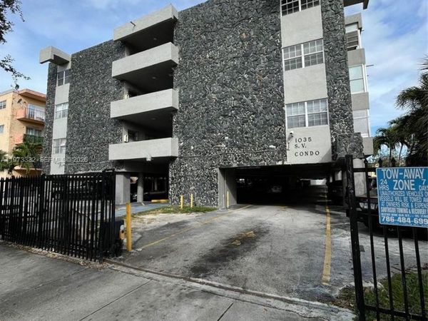 1035 W 77th St , Unit 412, Hialeah, FL 33014