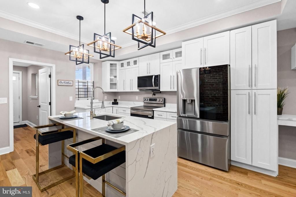 2785 The Alameda, Baltimore, MD 21218 Main Photo