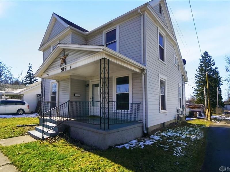 516 S Madriver Street, Bellefontaine, OH 43311 Photo 3