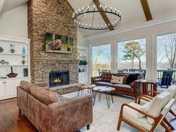 1492 McElroy Mountain Drive, Jasper, GA 30143