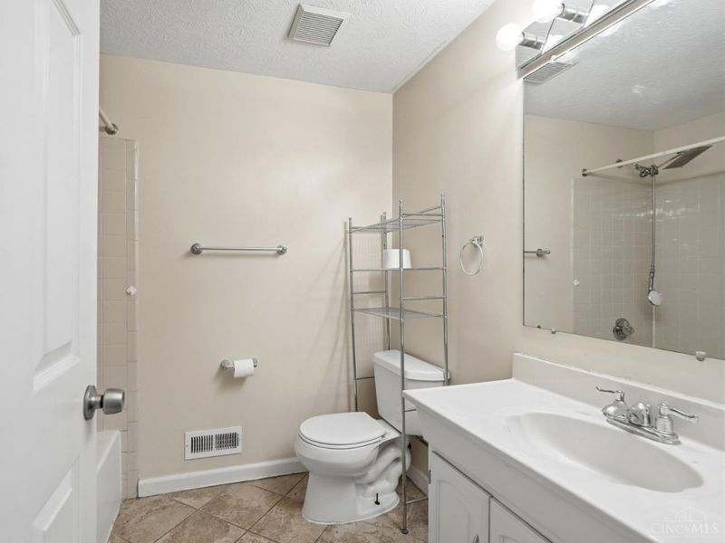 4979 Bonaventure Court, Cincinnati, OH 45238 Photo 25