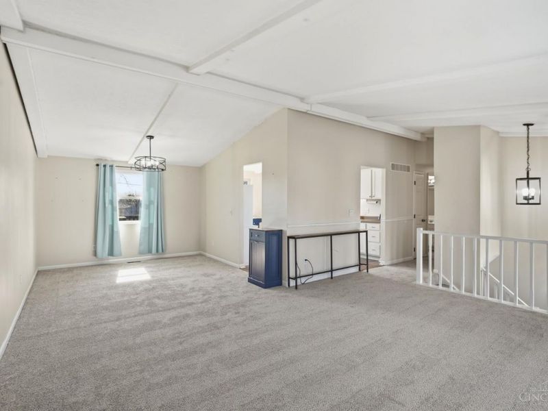 4979 Bonaventure Court, Cincinnati, OH 45238 Photo 7