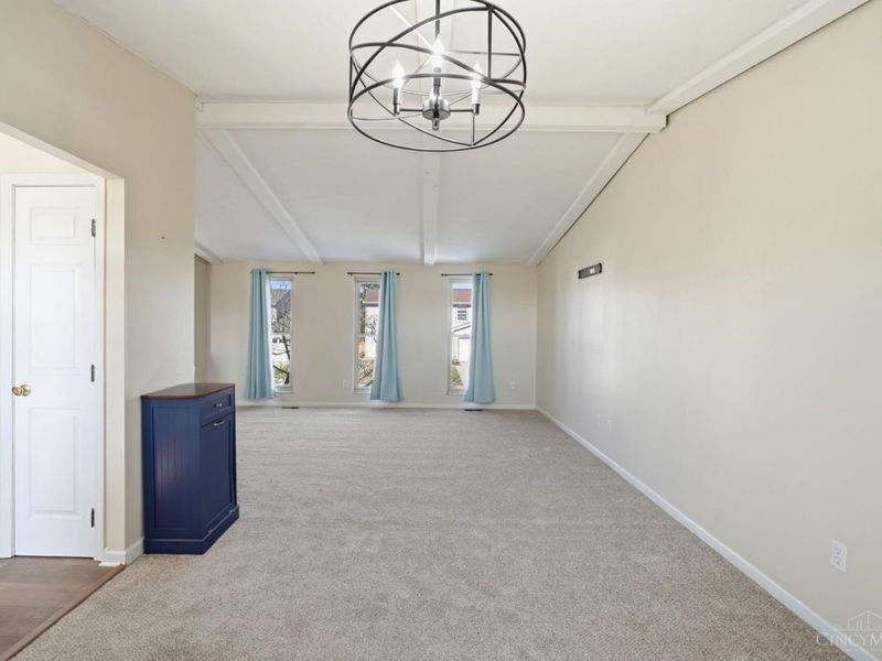 4979 Bonaventure Court, Cincinnati, OH 45238 Photo 9