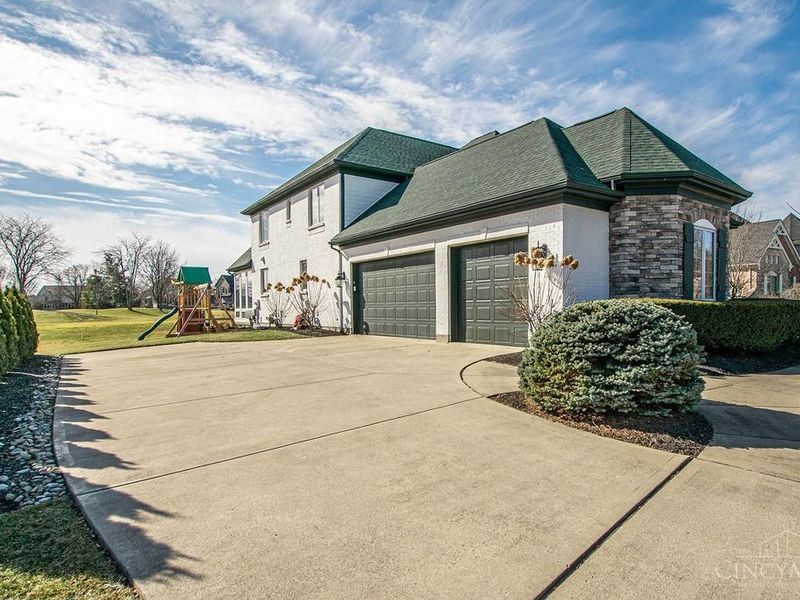 8087 Laurel Lake Court, Liberty Township, OH 45044 Photo 10