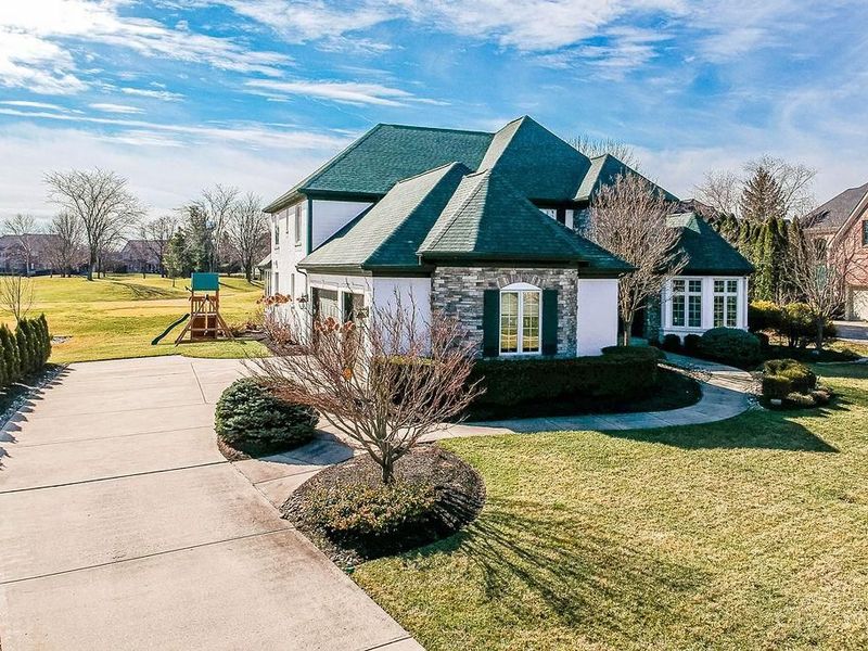 8087 Laurel Lake Court, Liberty Township, OH 45044 Photo 2