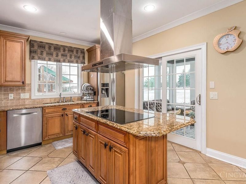 8087 Laurel Lake Court, Liberty Township, OH 45044 Photo 38