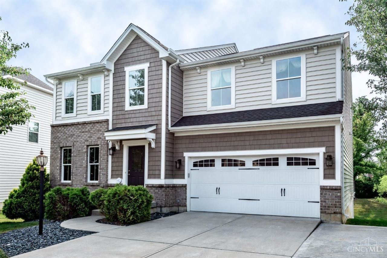 329 Stone Ridge Boulevard, South Lebanon, OH 45065 Main Photo