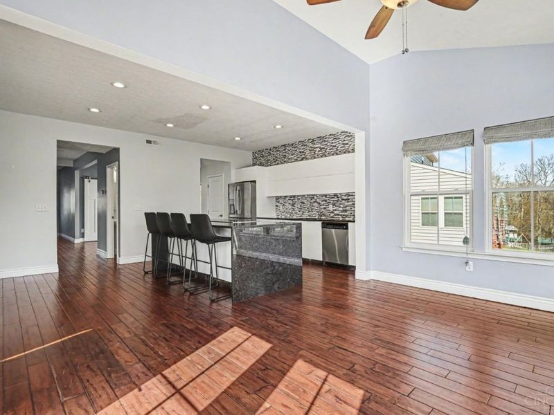 329 Stone Ridge Boulevard, South Lebanon, OH 45065 Photo 9