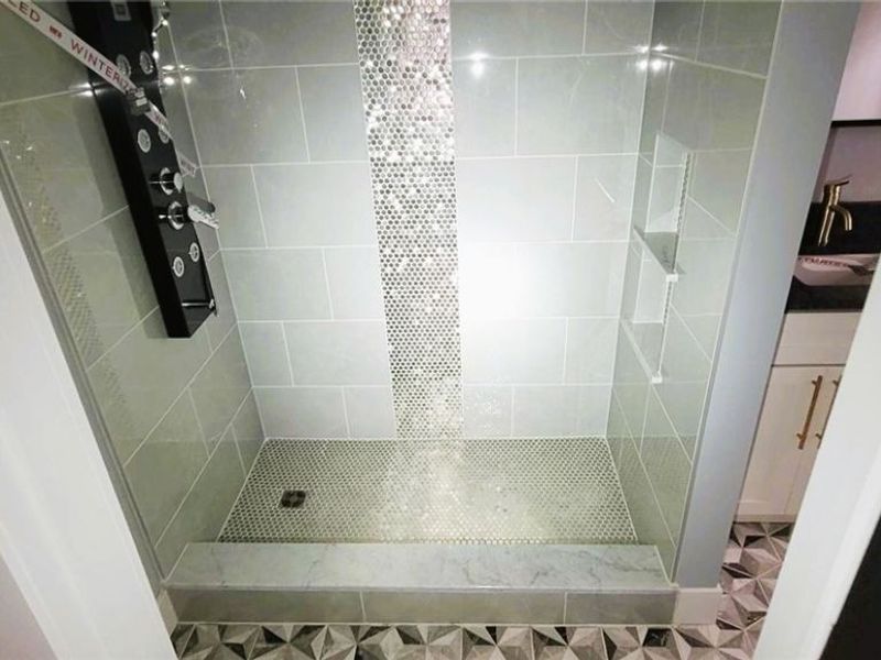 2109 W 42nd Street, Cleveland, OH 44113 Photo 19