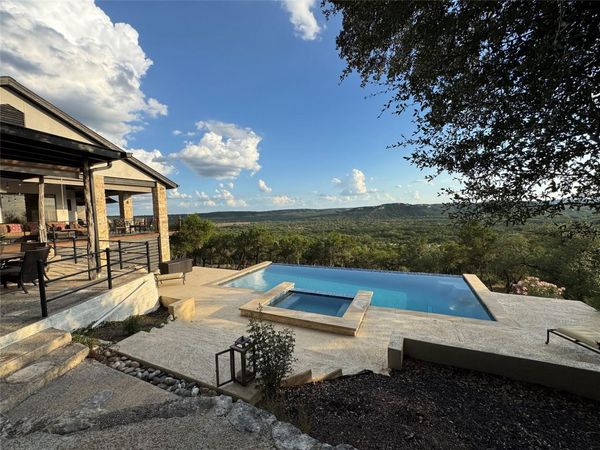 640 Casey LN, Wimberley, TX 78676