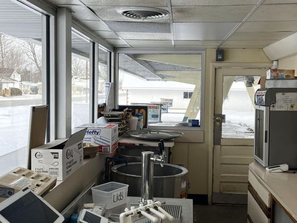 421 W River Street , Antwerp, OH 45813