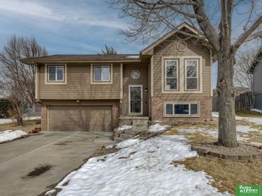 8113 S 152nd Avenue, Omaha, NE 68138