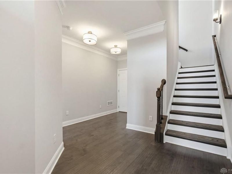 121 Lowe Lane, Dayton, OH 45402 Photo 10