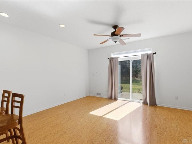 4387 Straight Arrow Road, Beavercreek, OH 45430 Photo 9