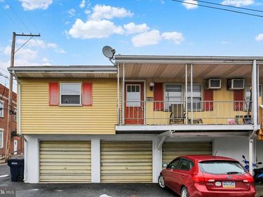 105B W MAIN STREET, PALMYRA, PA 17078