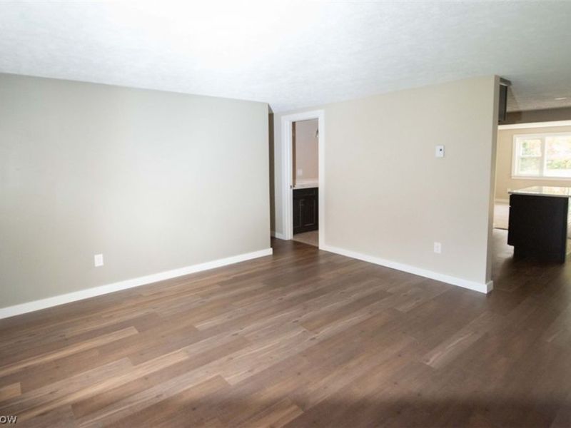 8796 Evergreen Drive, Unit 8794, Mentor, OH 44060 Photo 12