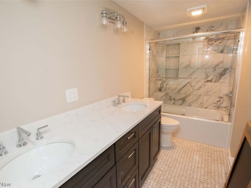 8796 Evergreen Drive, Unit 8794, Mentor, OH 44060 Photo 18