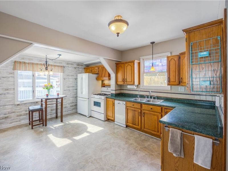 206 33rd Street NW, Canton, OH 44709 Photo 11