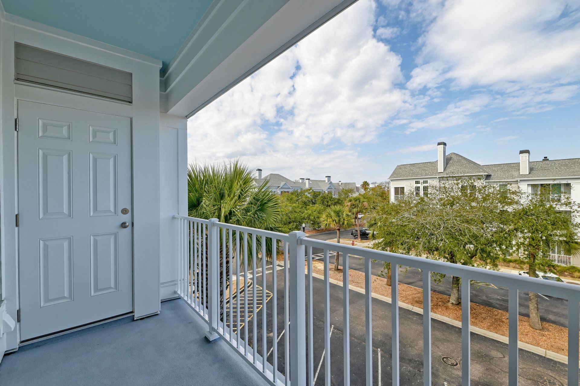 130 River Landing Drive Photo 10