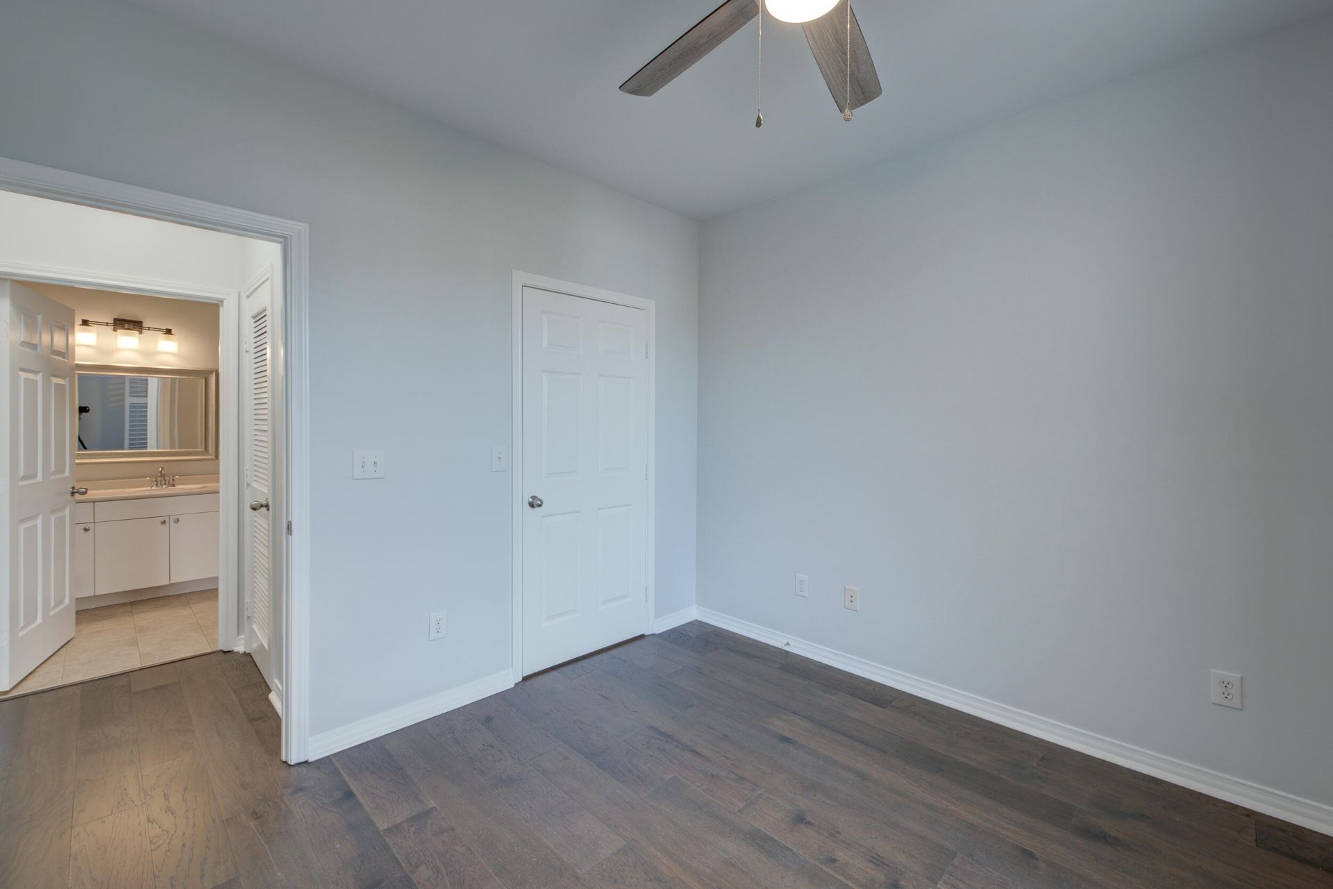 130 River Landing Drive Photo 25