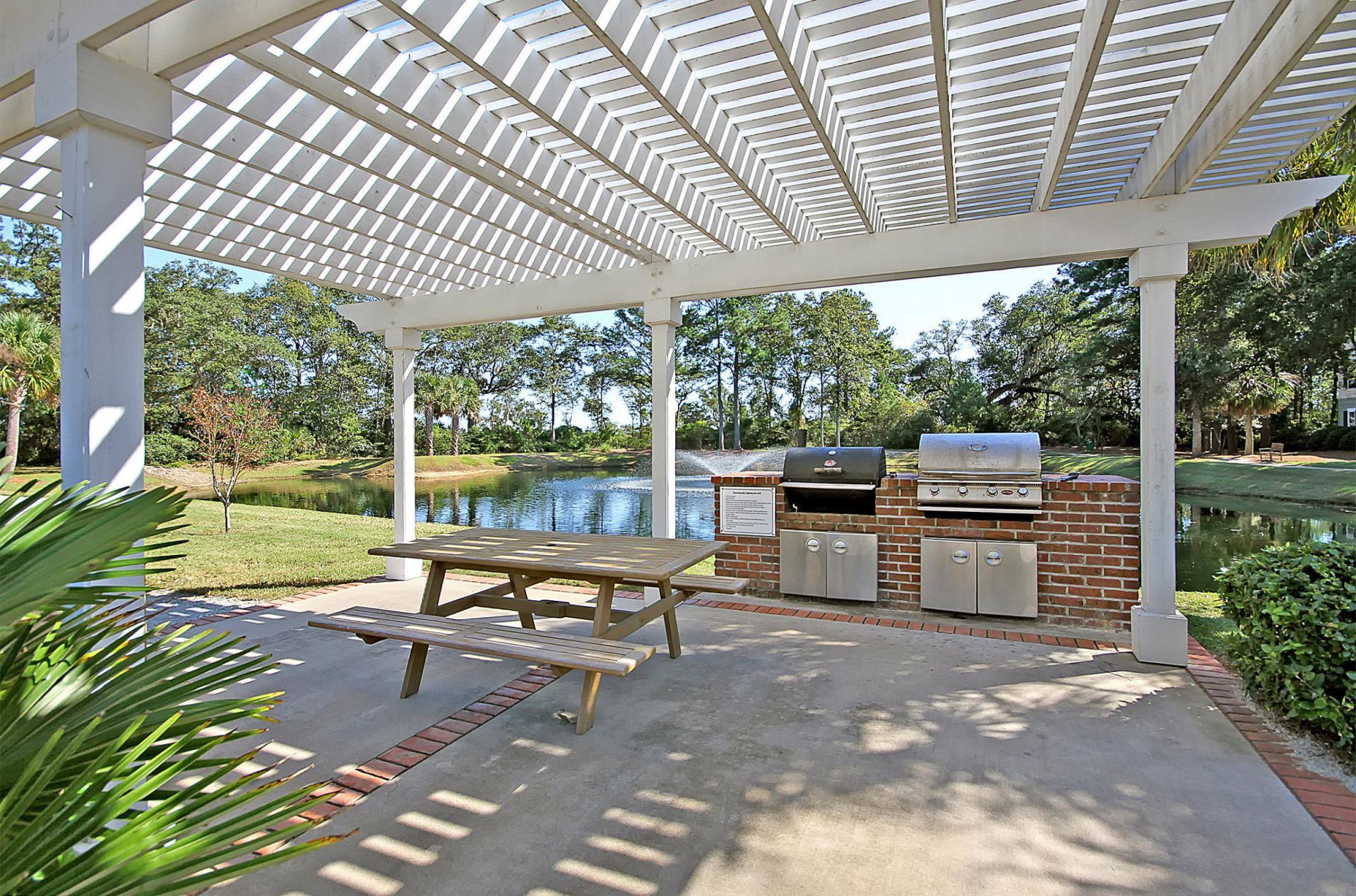 130 River Landing Drive Photo 47