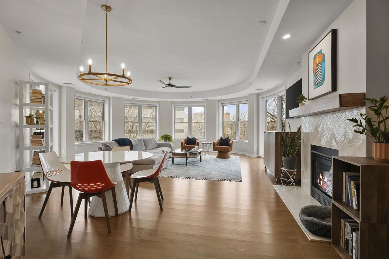 360 W Washington Avenue, Unit 202, Madison, WI 53703 Main Photo