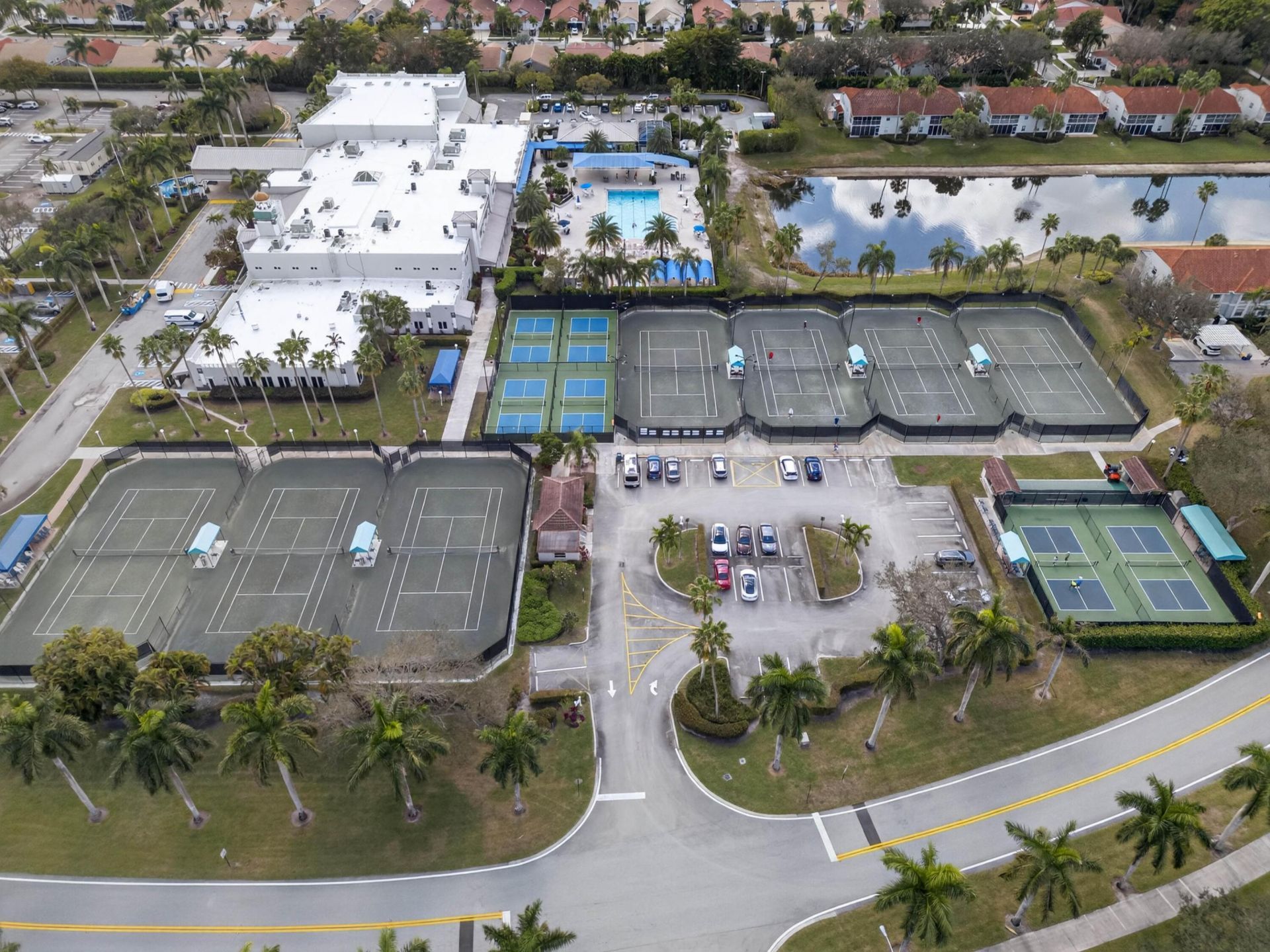 7676 Springwater Place, Unit 201, Boynton Beach, FL 33437 Photo