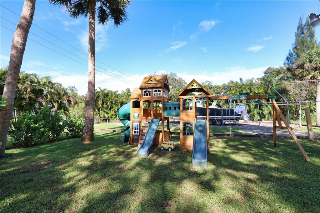 449 Englar Drive, Sebastian, FL 32958 Photo