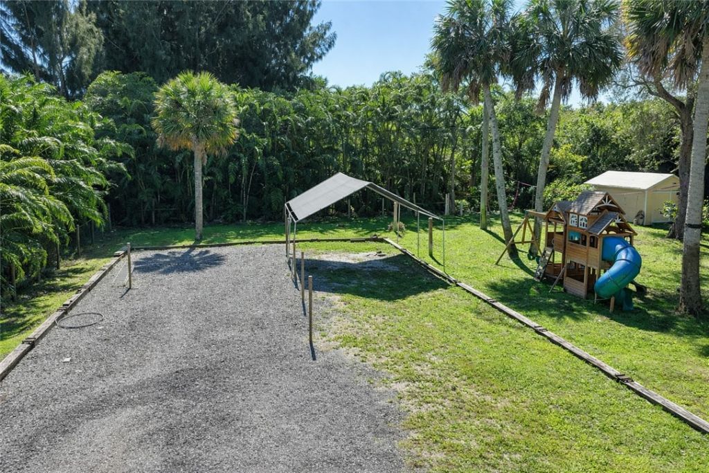 449 Englar Drive, Sebastian, FL 32958 Photo