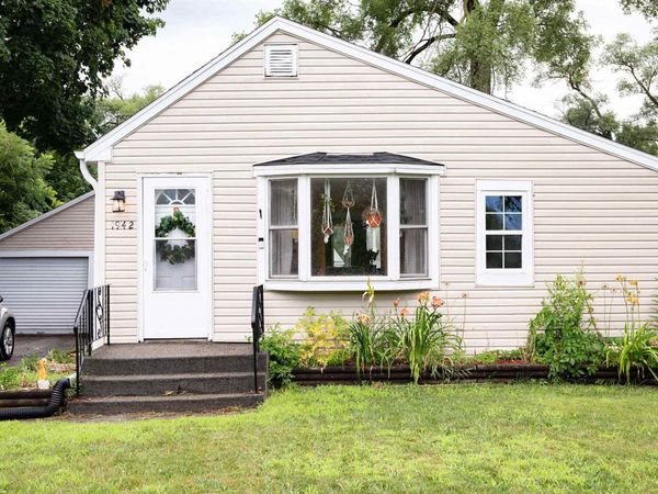 1942 S Mound Avenue, Beloit, WI 53511