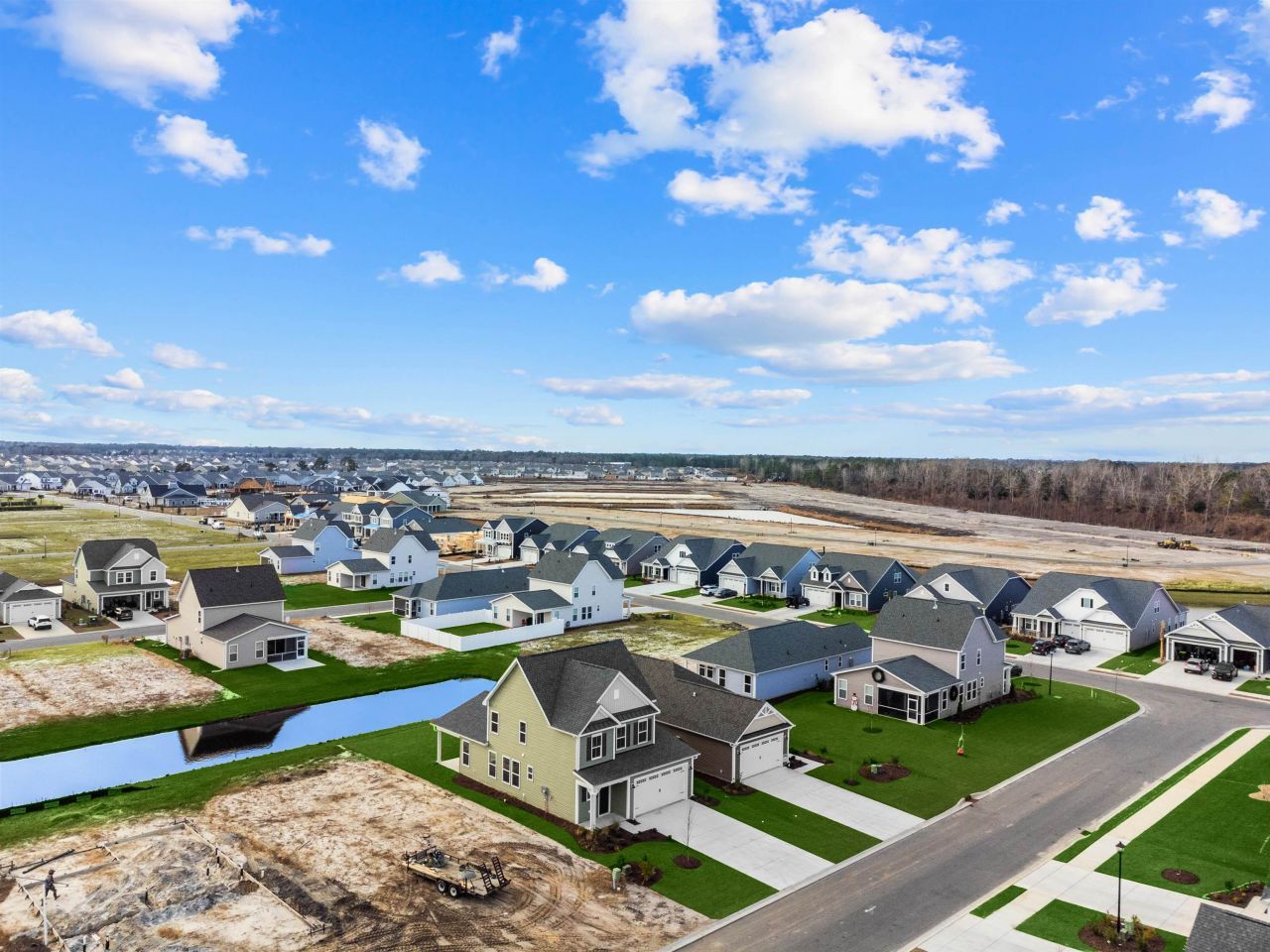 1323 Wykham Park Dr.  Photo 4