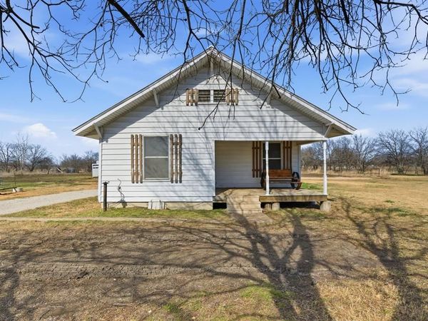 18051 Brookfield Drive, Justin, TX 76247