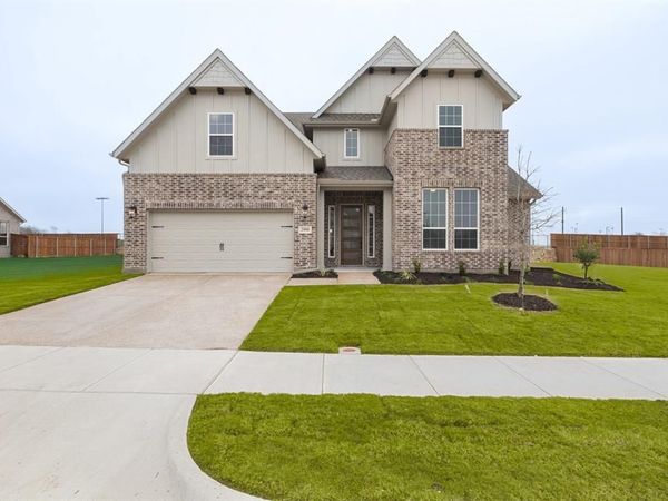 2908 Wallis Drive, Melissa, TX 75454