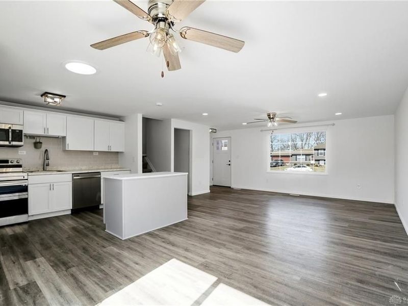 806 Mcgraw Court, Englewood, OH 45322 Photo 14