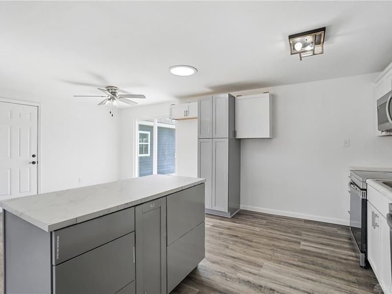 806 Mcgraw Court, Englewood, OH 45322 Photo 17