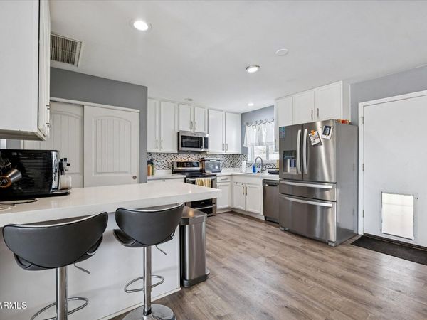 4908 E GRANADA Road, Phoenix, AZ 85008