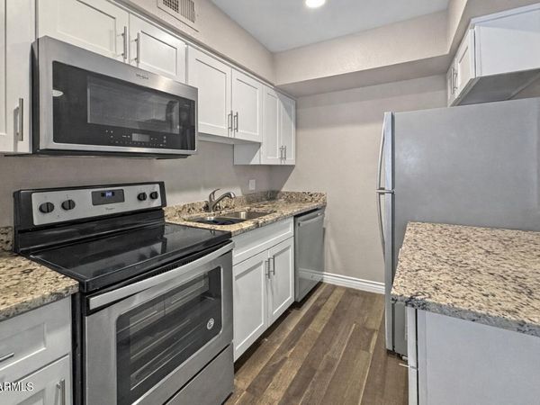 4410 N LONGVIEW Avenue, Unit 208, Phoenix, AZ 85014