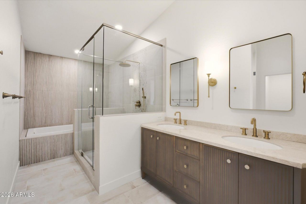 5040 W IVANHOE Street Chandler, AZ 85226