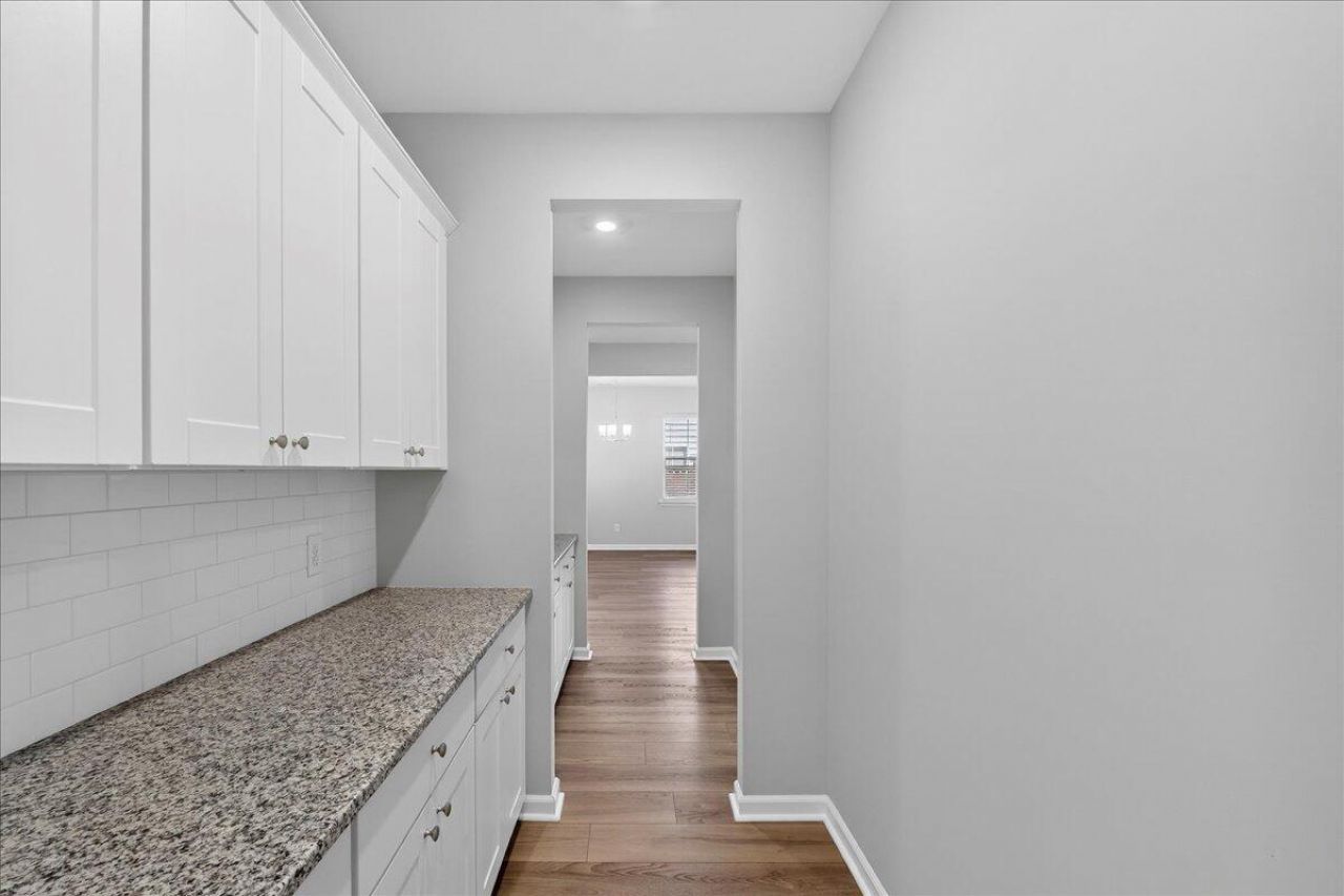 1896 Nola Run Photo 17