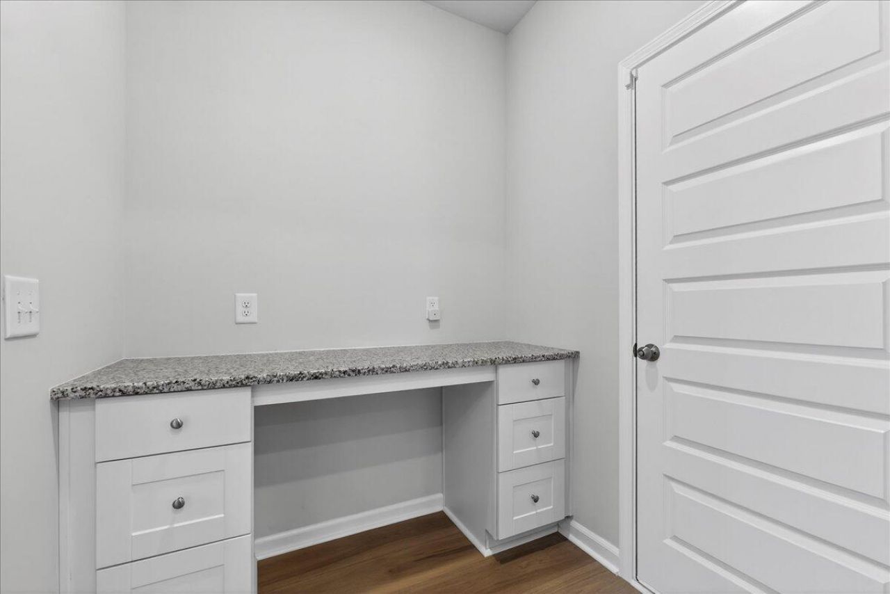 1896 Nola Run Photo 25