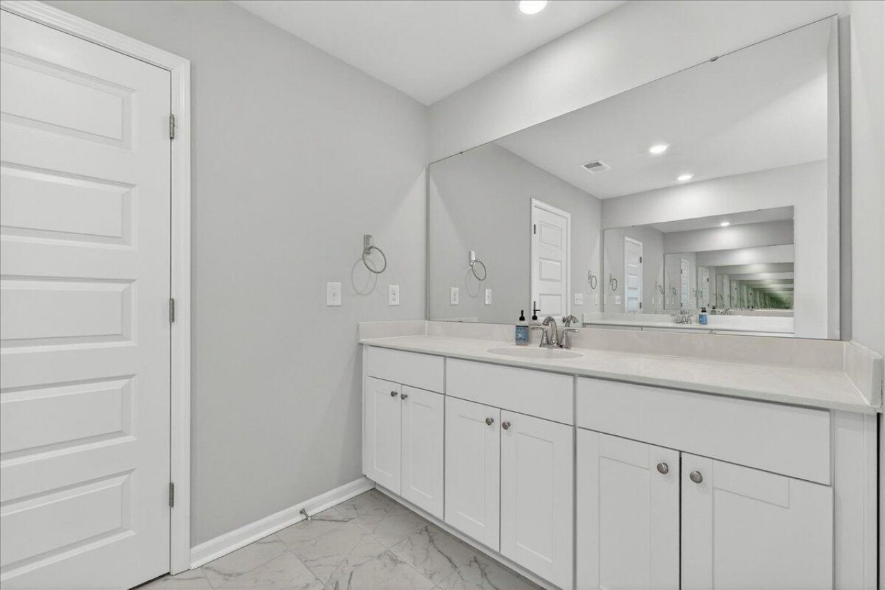 1896 Nola Run Photo 37