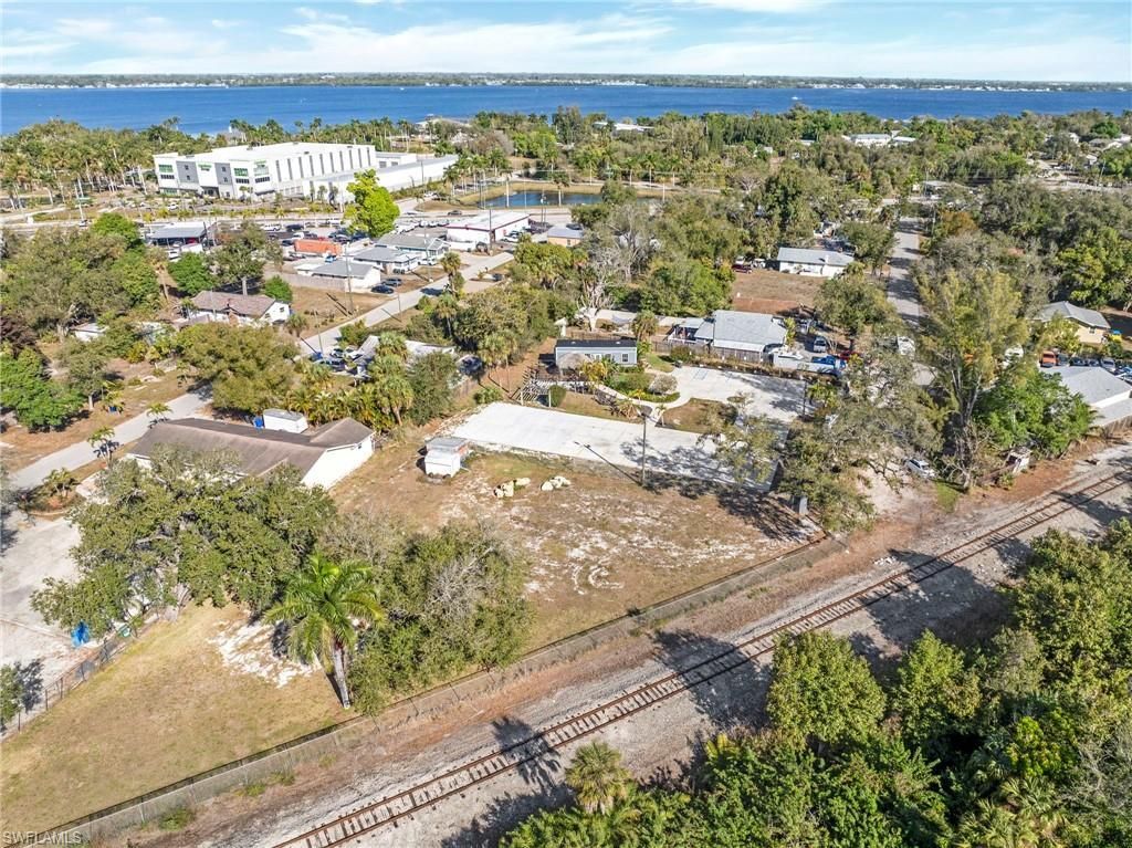 1280 & 1290 Williams St , Fort Myers, FL 33916 Photo